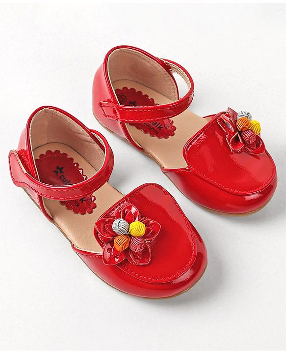 Cute Walk By Babyhug Bellies with Velcro Closure & Floral Applique - Red