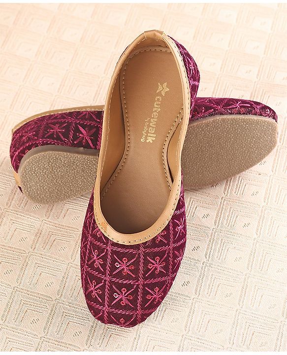 Cute Walk by Babyhug Slip On Mojaris with Sequins & Embroidery Detailing - Purple