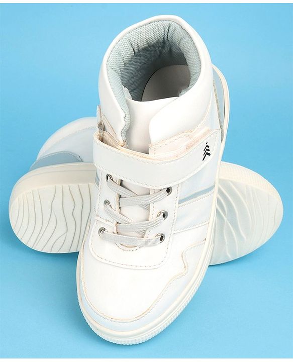 Pine Kids Color Block Casual Shoes with Velcro Closure - White
