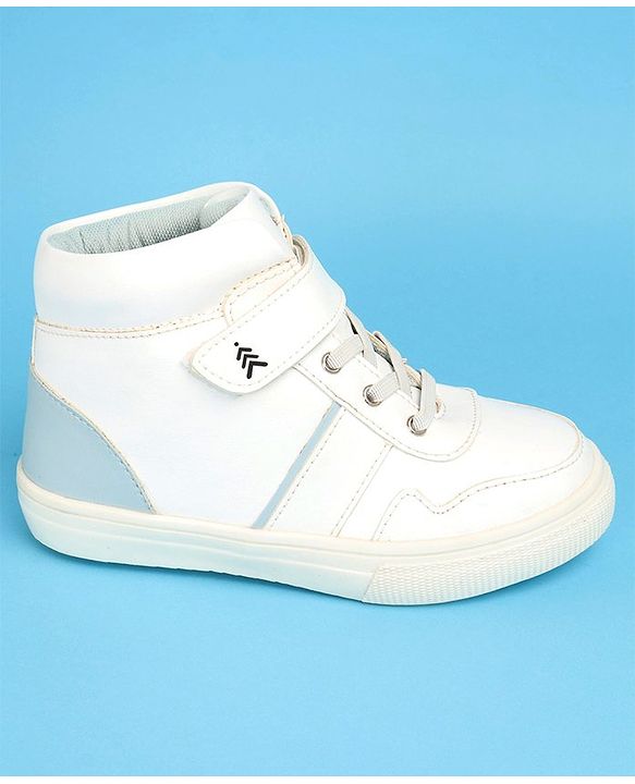 Pine Kids Color Block Casual Shoes with Velcro Closure - White