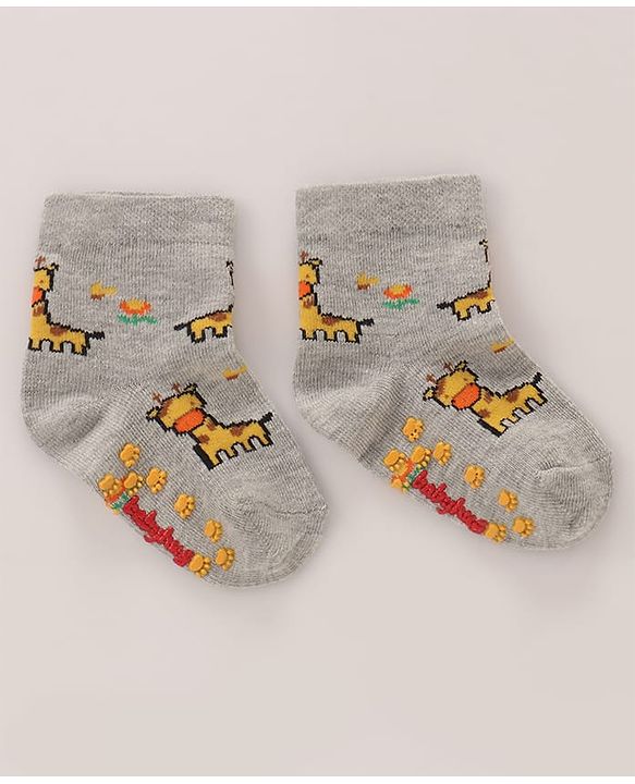 Cutewalk by Babyhug Cotton Anti-Bacterial Anti-Skid Ankle Length Striped & Giraffe Design Socks Pack of 3 - Yellow & Grey