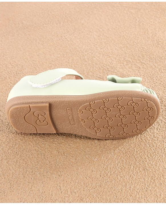 Cute Walk by Babyhug Bellies with Velcro Closure & Bow Applique - Green