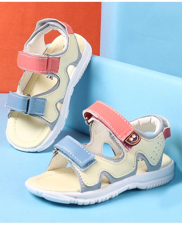 Cute Walk by Babyhug Velcro Closure Sandals - Yellow