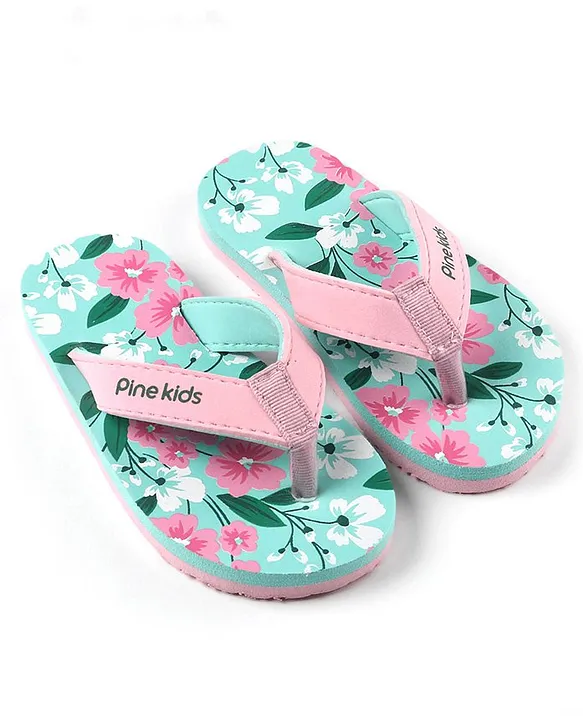 Kids flip flops discount girls