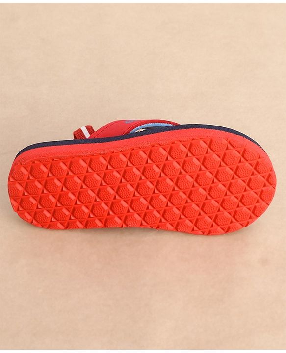 Cute Walk by Babyhug Flip Flops Sports Print - Red