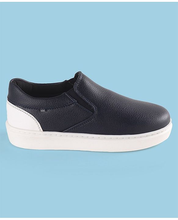 Pine Kids Solid Colour Slip On Casual Shoes - Blue