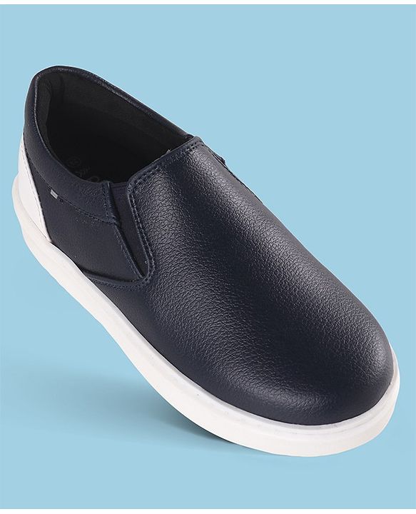 Pine Kids Solid Colour Slip On Casual Shoes - Blue