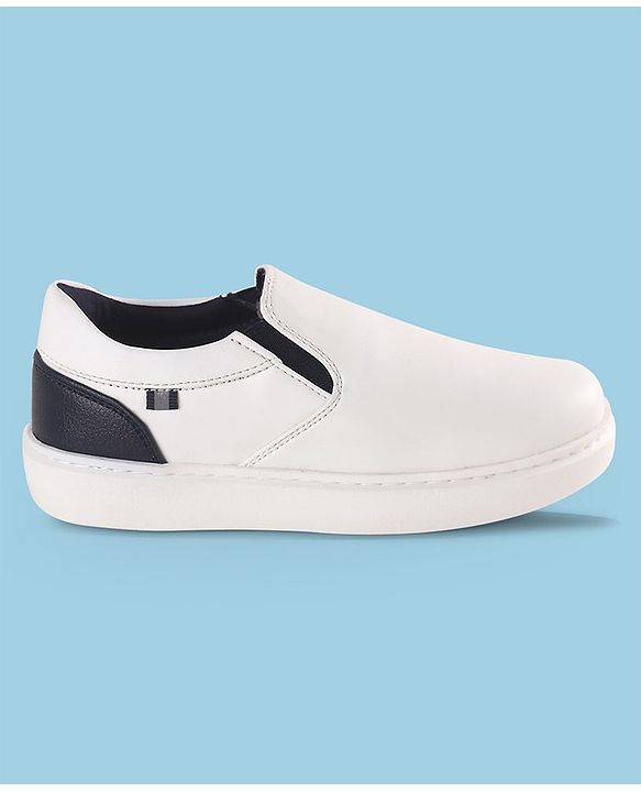 Pine Kids Solid Colour Slip On Casual Shoes - Blue