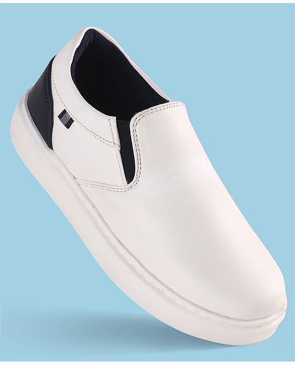 Pine Kids Solid Colour Slip On Casual Shoes - Blue