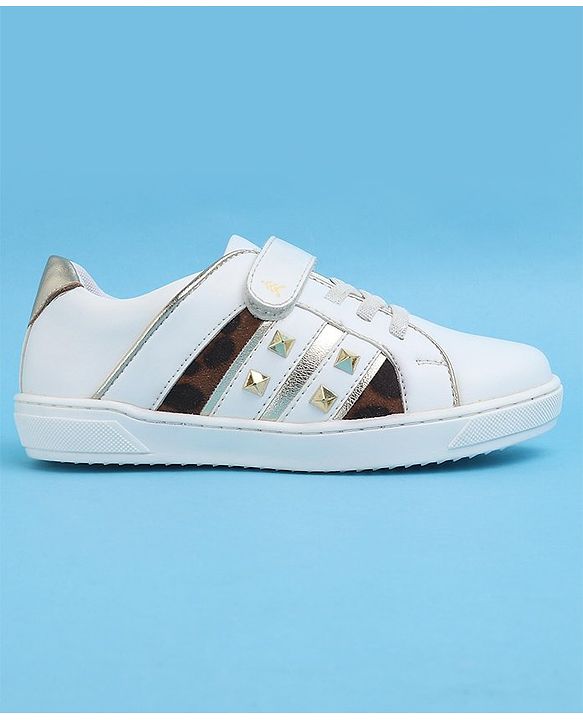Pine Kids Velcro Closure Striped Casual Shoes with Applique - White