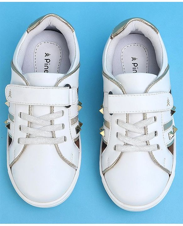 Pine Kids Velcro Closure Striped Casual Shoes with Applique - White