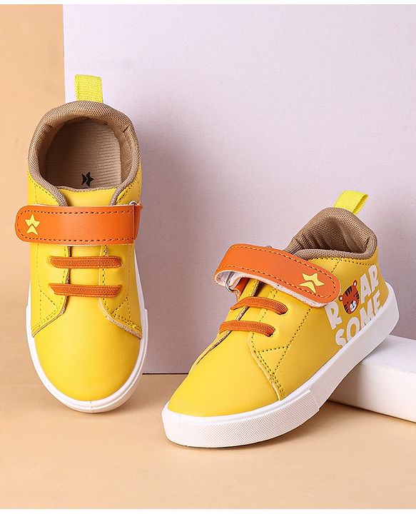 Cute Walk by Babyhug Casual Shoes with Velcro Closure Tiger Print - Yellow