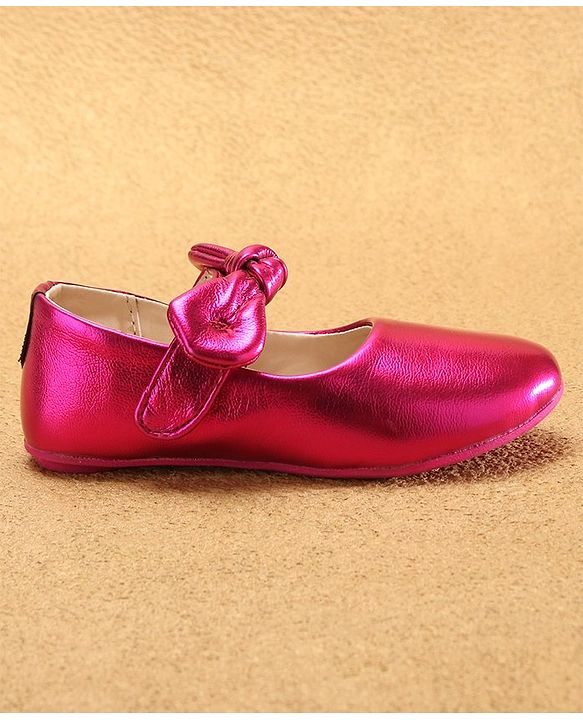Cute Walk by Babyhug Velcro Closure Ballerina Bow Applique - Fuschia