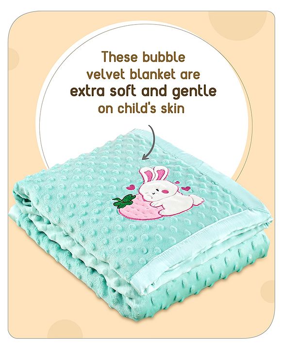 Babyhug Velvet Lion Embroidered Lightweingt Bubble Blanket - Blue