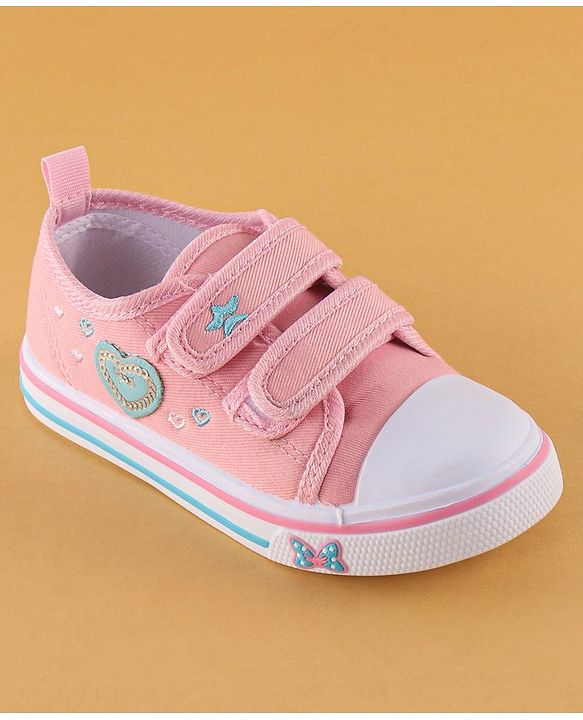 Cute Walk by Babyhug Velcro Closure Casual Shoes Heart Applique - Pink