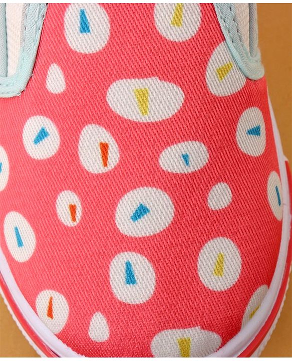 Cute Walk by Babyhug Printed Casual Slip On Shoes - Pink