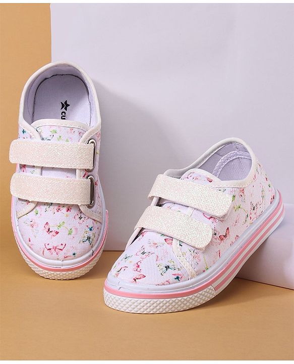 Cute Walk by Babyhug with Double Velcro Closure Casual Shoes - White