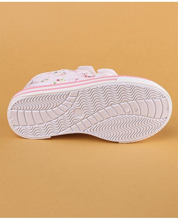 Cute Walk by Babyhug with Double Velcro Closure Casual Shoes - White