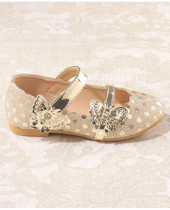 Cute Walk by Babyhug Front Strap Closure Bellies with Butterfly Applique and Foil Work - Golden