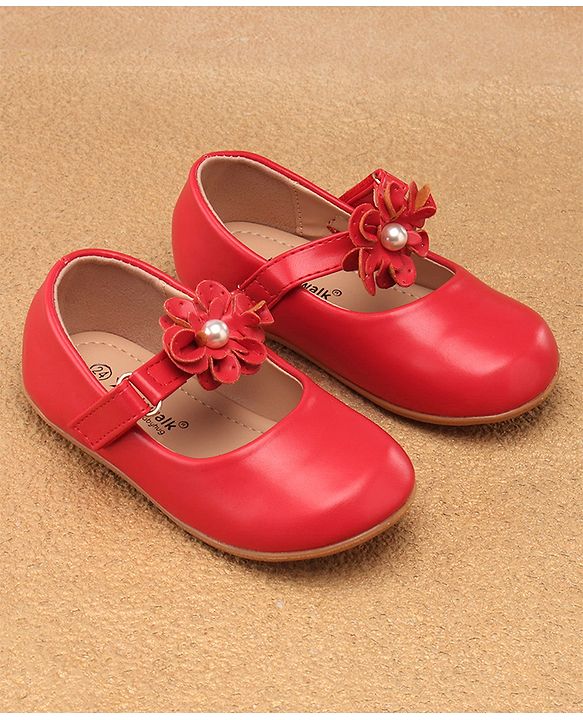 Cute Walk by Babyhug Slip On Bellies with Velcro Closure - Red