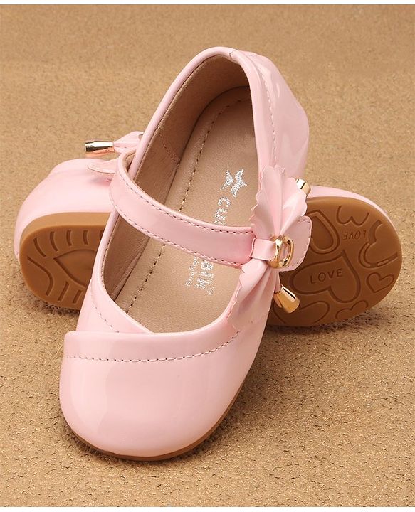 Cute Walk by Babyhug Velcro Closure Bellies with Bow Applique - White