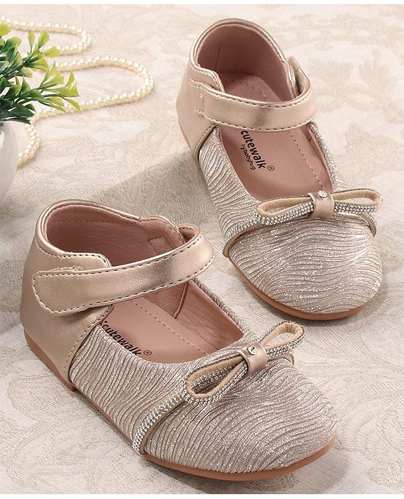 Cute Walk by Babyhug Bellies with Velcro Closure with Bow Applique - Golden