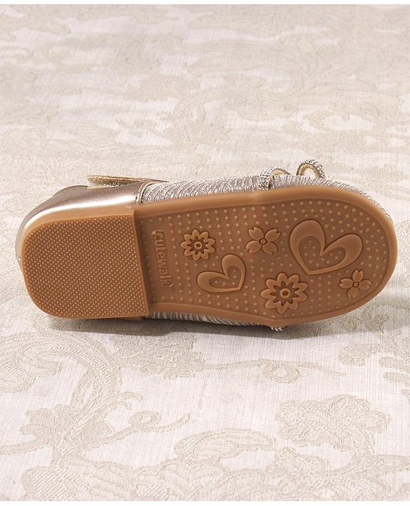 Cute Walk by Babyhug Bellies with Velcro Closure with Bow Applique - Golden