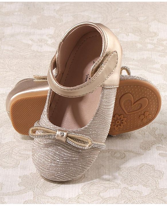 Cute Walk by Babyhug Bellies with Velcro Closure with Bow Applique - Golden