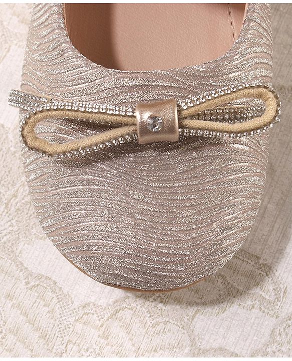 Cute Walk by Babyhug Bellies with Velcro Closure with Bow Applique - Golden