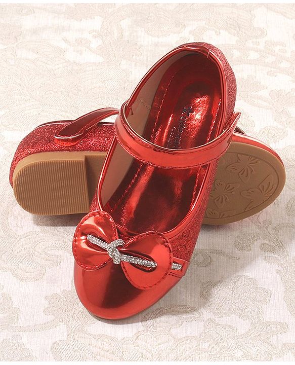 Cute Walk By Babyhug Velcro Closure Bellies With Bow - Red