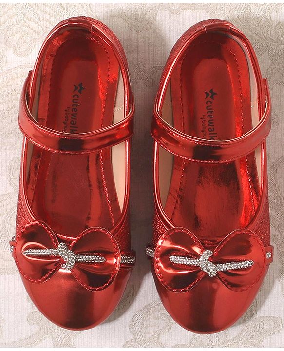 Cute Walk By Babyhug Velcro Closure Bellies With Bow - Red