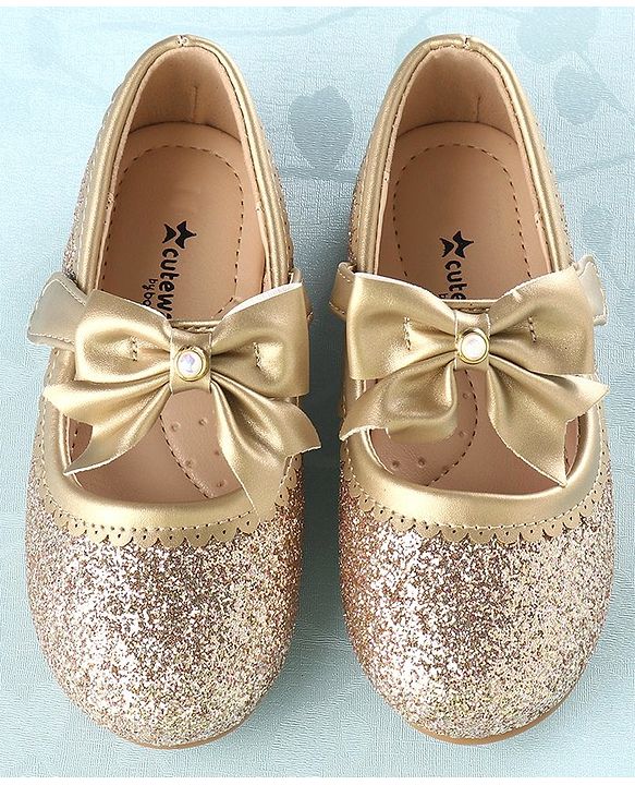 Cute Walk by Babyhug Velcro Closure Bellies with Bow - Golden