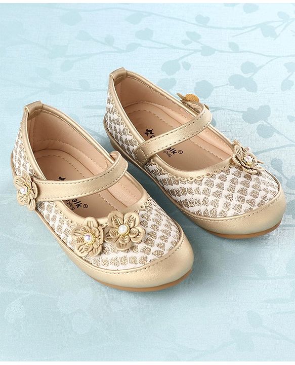 Cute Walk By Babyhug Bellies With Velcro Closure Floral Applique - Golden