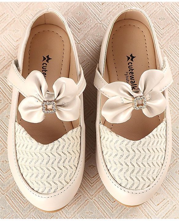 Cute Walk by Babyhug Slip On Bellies with Bow Applique - Beige