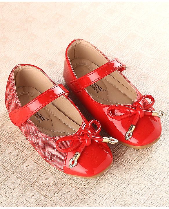 Cute Walk by Babyhug Velcro Closure Bellies with Bow - Red