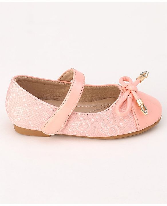 Cute Walk by Babyhug Velcro Closure Bellies with Bow - Red