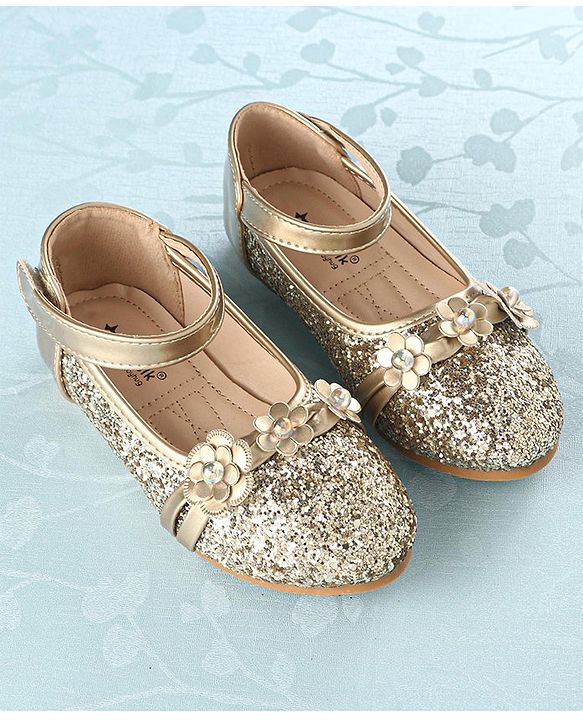 Cute Walk by Babyhug Front Strap Closure Bellies with Flower Applique and Embellishments - Golden