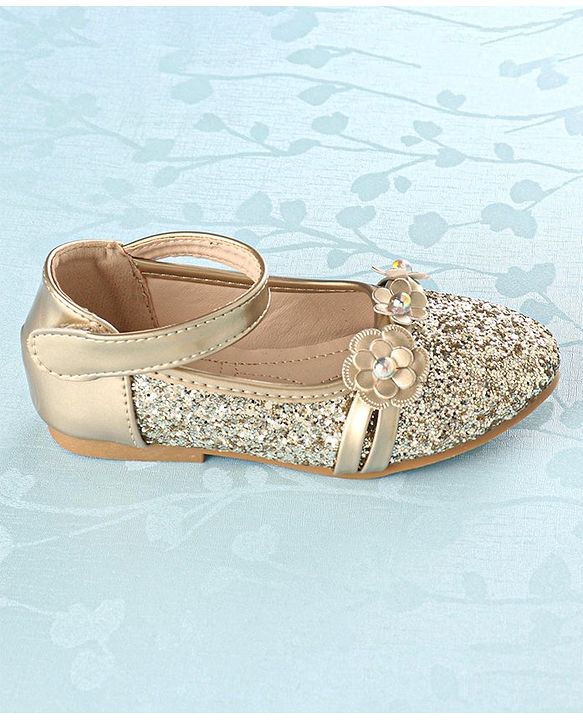 Cute Walk by Babyhug Front Strap Closure Bellies with Flower Applique and Embellishments - Golden