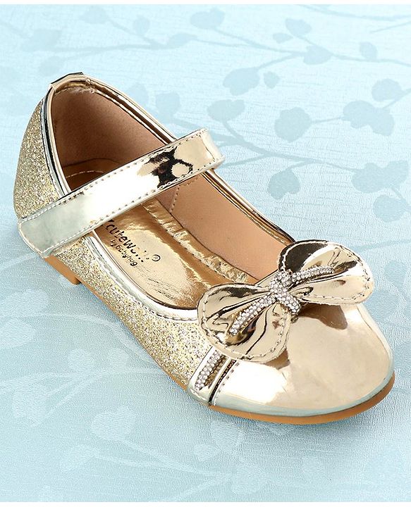 Cute Walk by Babyhug Front Strap Closure Bellies with Bow Applique - Golden