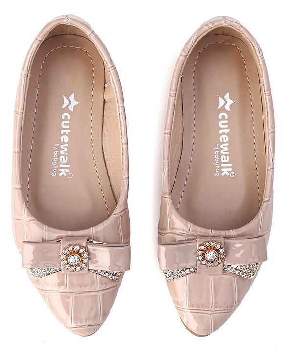 Cute Walk by Babyhug Slip On Bellies with Bow - Beige