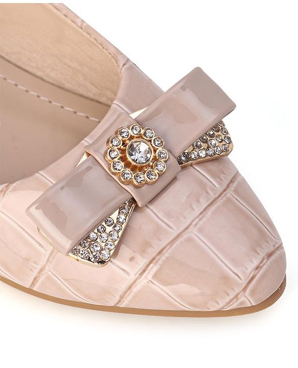 Cute Walk by Babyhug Slip On Bellies with Bow - Beige