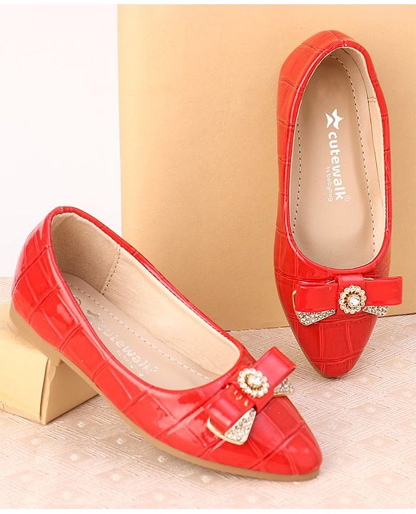 Cute Walk by Babyhug Slip On Bellies with Bow - Beige