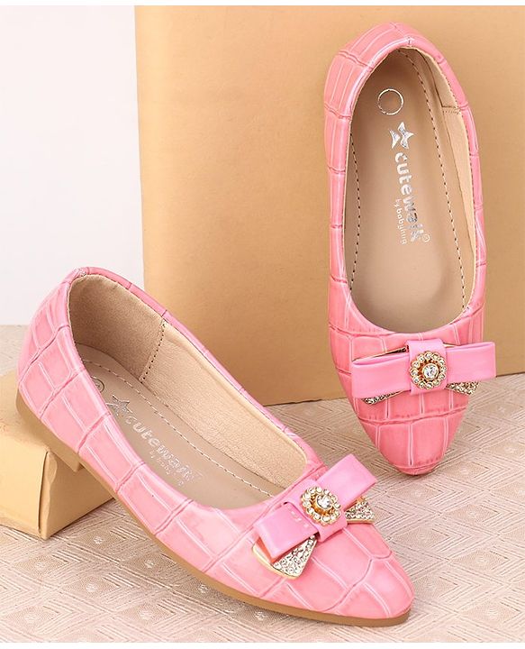 Cute Walk by Babyhug Slip On Bellies with Bow - Beige