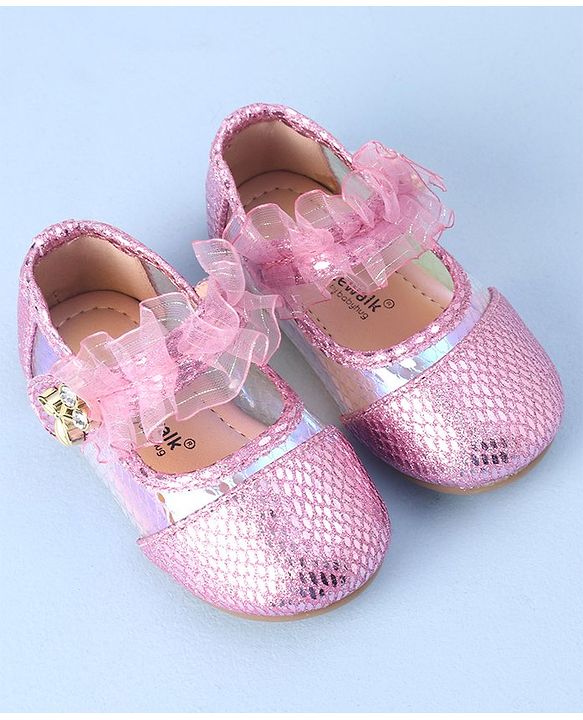 Cute Walk by Babyhug Bellies with Velcro Closure - Pink