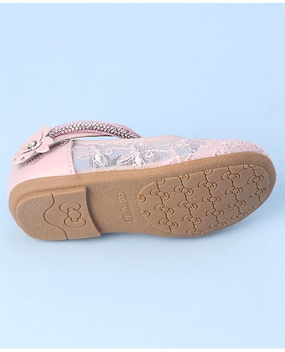 Cute Walk by Babyhug Bellies with Velcro Closure and Stud Applique - Pink