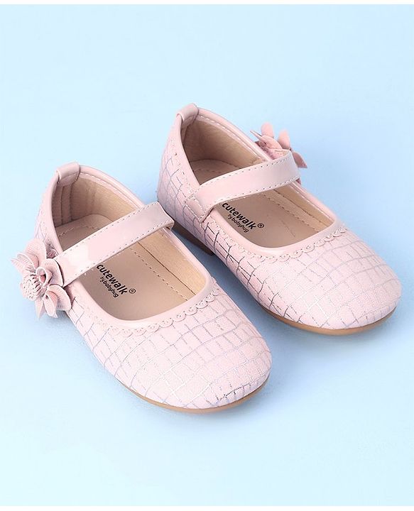 Cute Walk by Babyhug Velcro Closure Bellies with Floral Applique & Checked Pattern - Pink