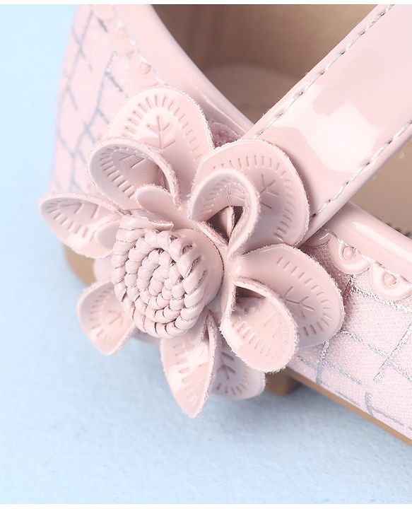 Cute Walk by Babyhug Velcro Closure Bellies with Floral Applique & Checked Pattern - Pink