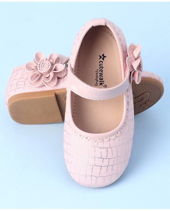 Cute Walk by Babyhug Velcro Closure Bellies with Floral Applique & Checked Pattern - Pink
