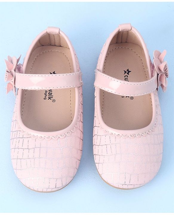 Cute Walk by Babyhug Velcro Closure Bellies with Floral Applique & Checked Pattern - Pink