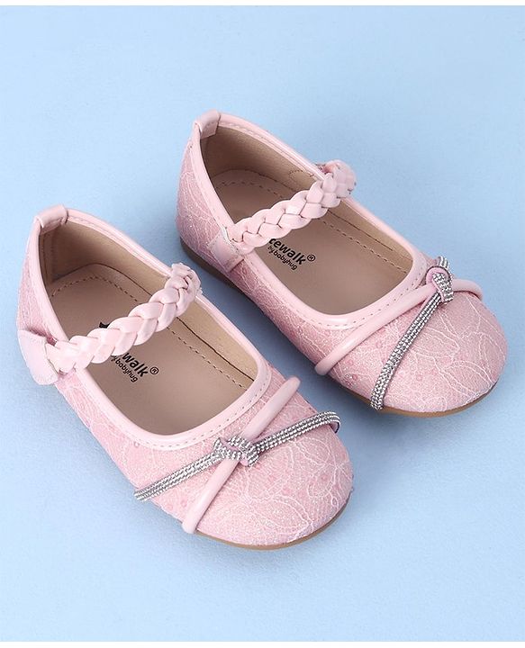 Cute Walk by Babyhug Bellies with Velcro Closure and Applique - Pink